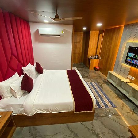 Rich Grand Hotel Agra  Esterno foto