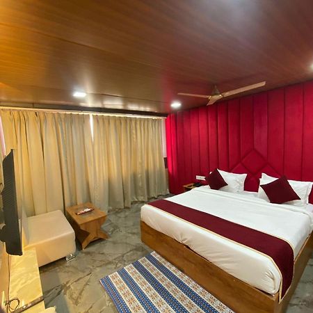 Rich Grand Hotel Agra  Esterno foto