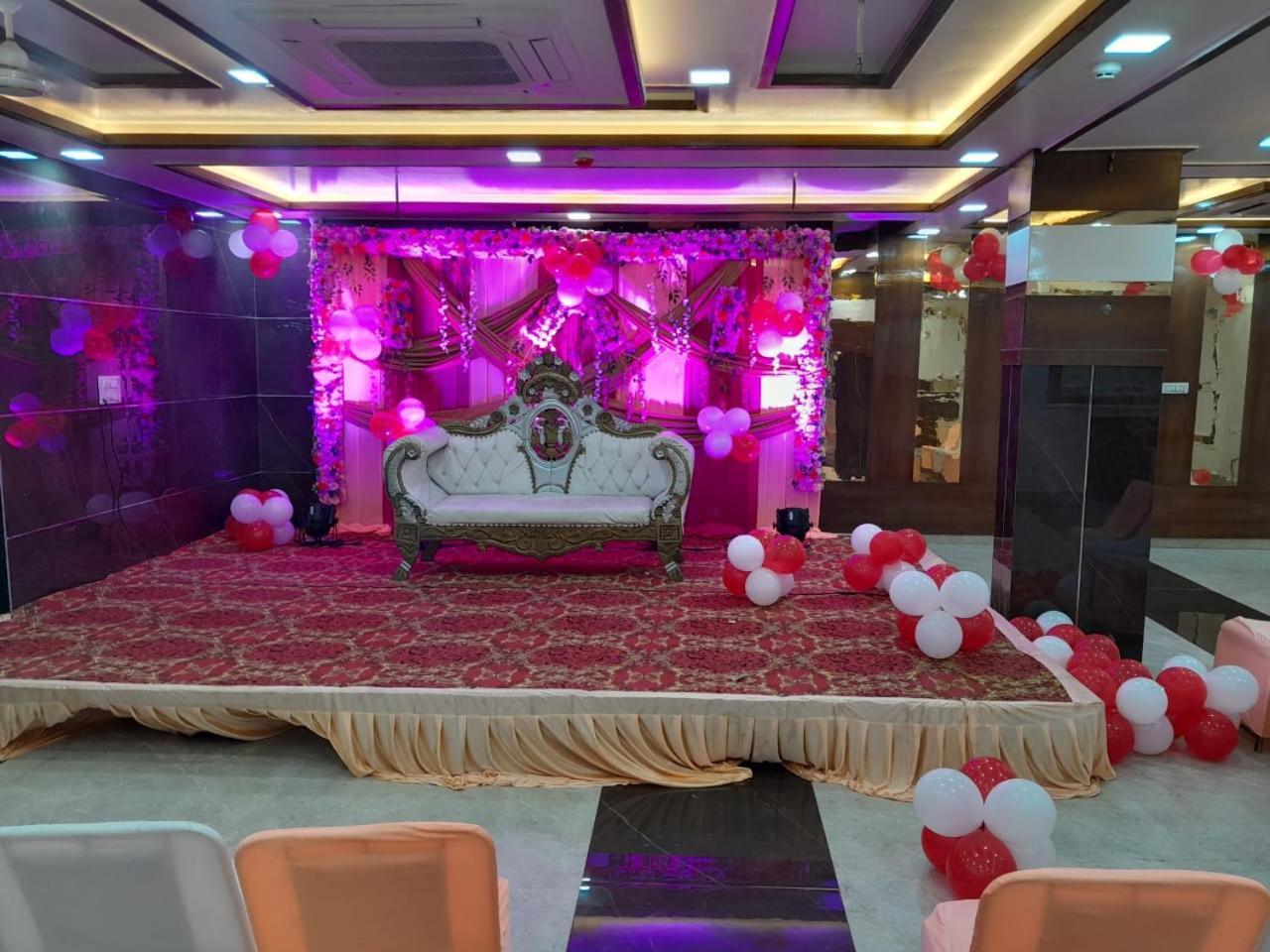 Rich Grand Hotel Agra  Esterno foto